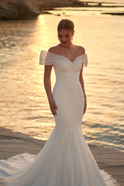 Load image 1 in gallery view. Madonna Neckline Lace Full-Length Fishtail Wedding Dress - 20B216